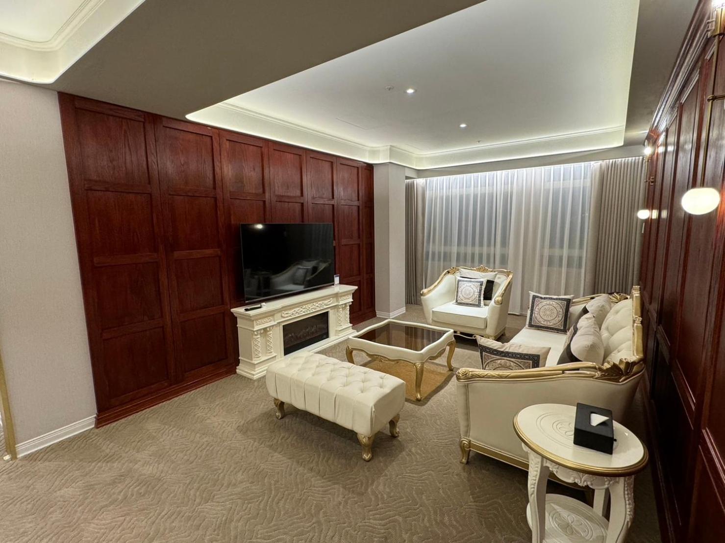 Tryp By Wyndham New Taipei Linkou 新北林口爵怡溫德姆酒店機場捷運mrta9林口站 Экстерьер фото